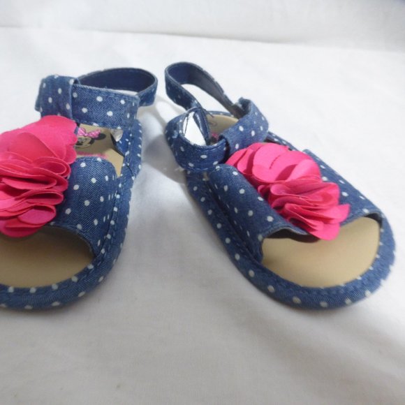 MINNIE MOUSE, size 4, polka dot Velcro fastened sandals GUC - Picture 3 of 10
